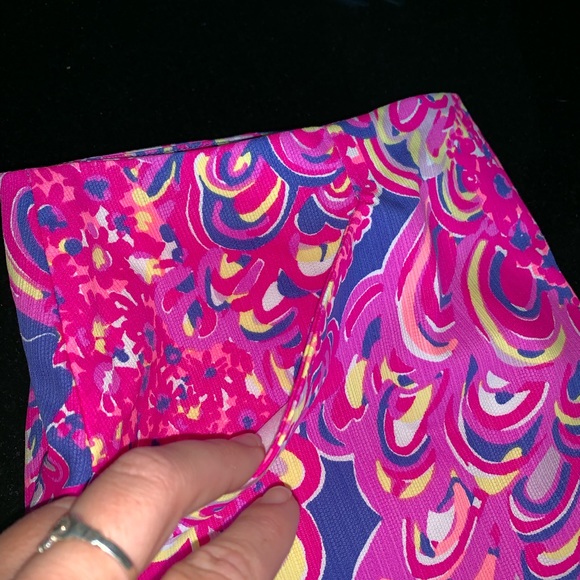 Lilly Pulitzer Skort, Size 4 - Picture 7 of 7